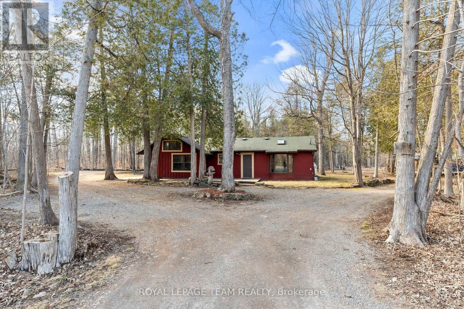Property Photo:  4265 Roger Stevens Drive  ON K7A 4S6 