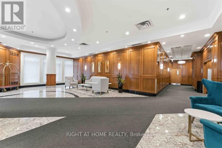 Property Photo:  242 Rideau Street Ph1 #2703  ON K1N 0B7 