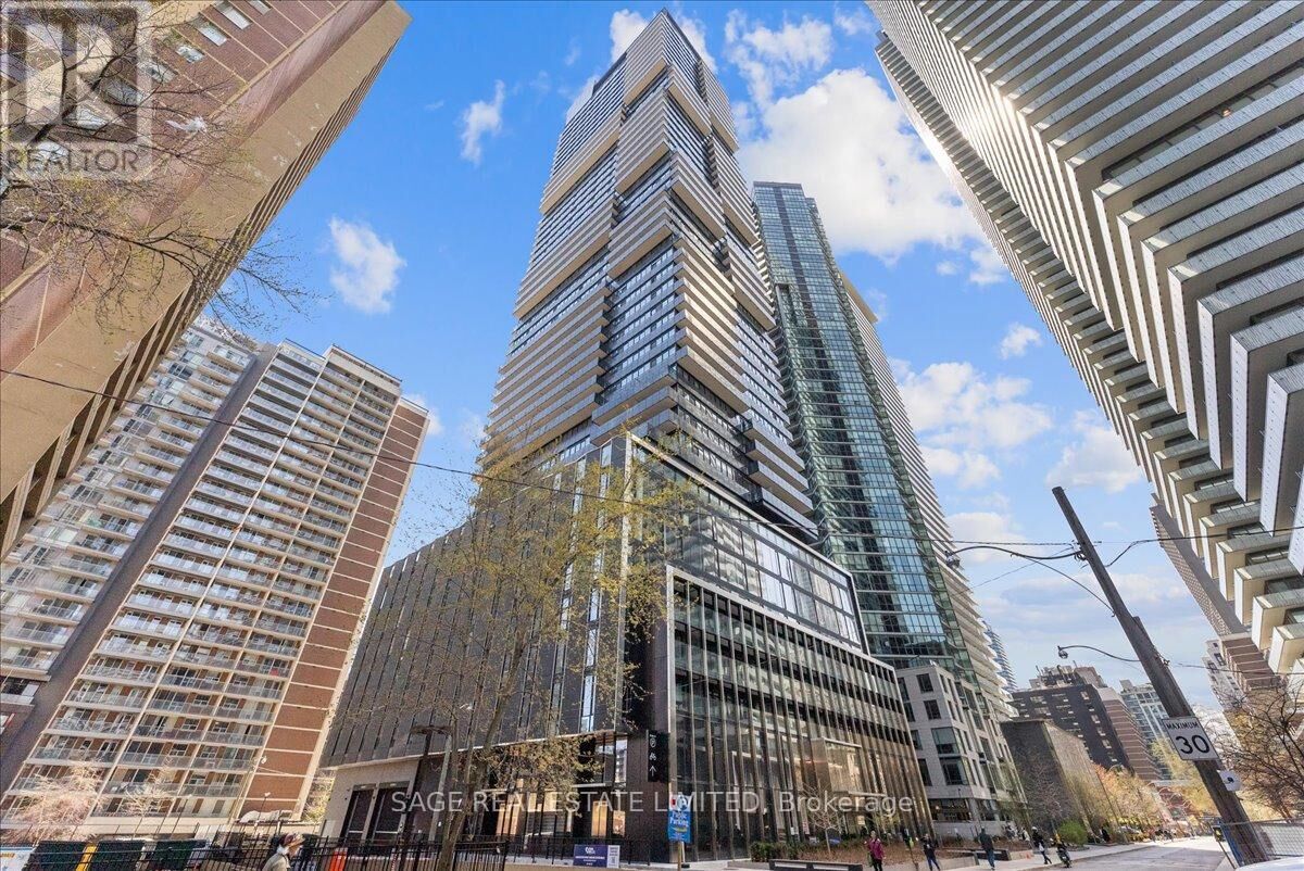 Property Photo:  55 Charles Street East 2608  ON M4Y 0J1 
