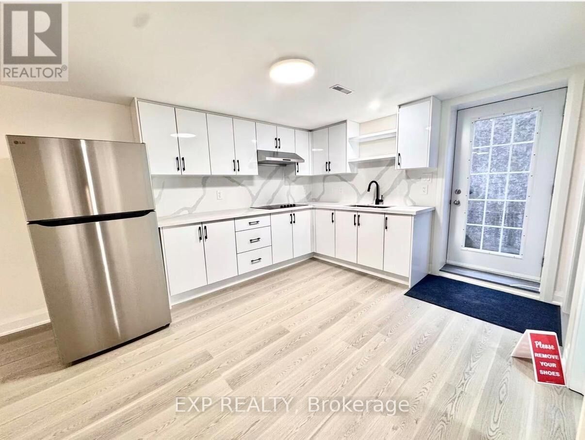 Property Photo:  343 Chester Le Boulevard Lower  ON M1W 2K8 
