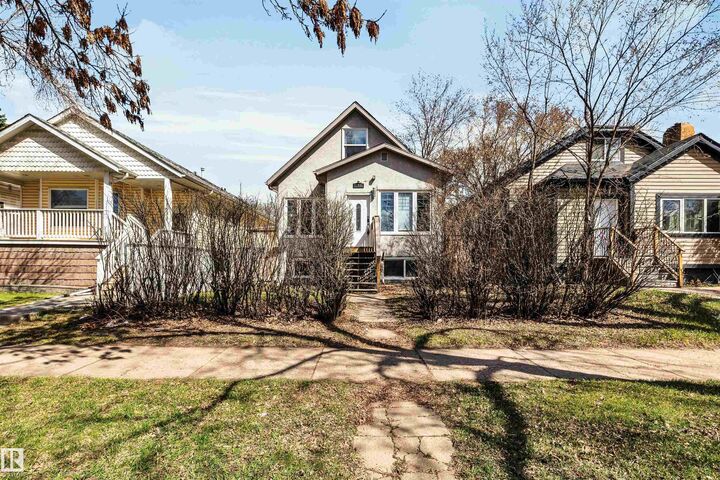 Property Photo:  11531 97 Street NW  AB T5G 1X7 