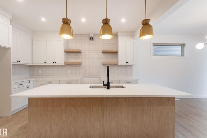 Property Photo: 12 Gable Common AB T7X 2W2