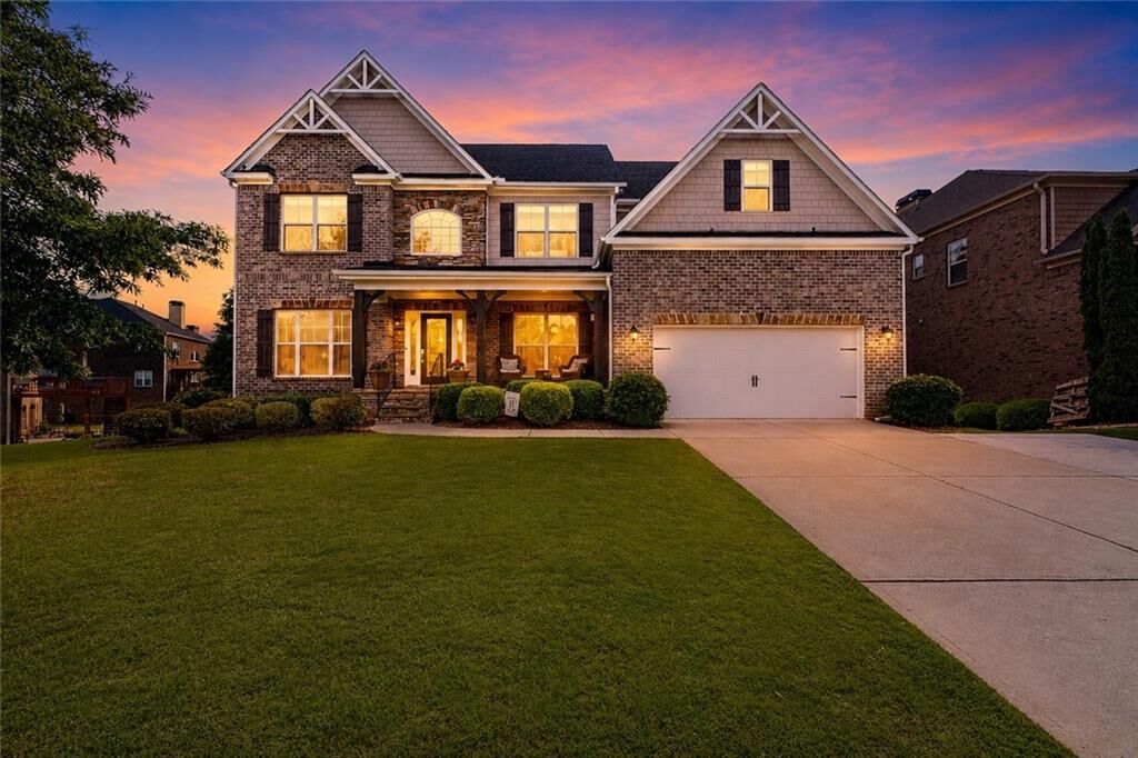 Property Photo: 3671 Guildhall Trail GA 30066