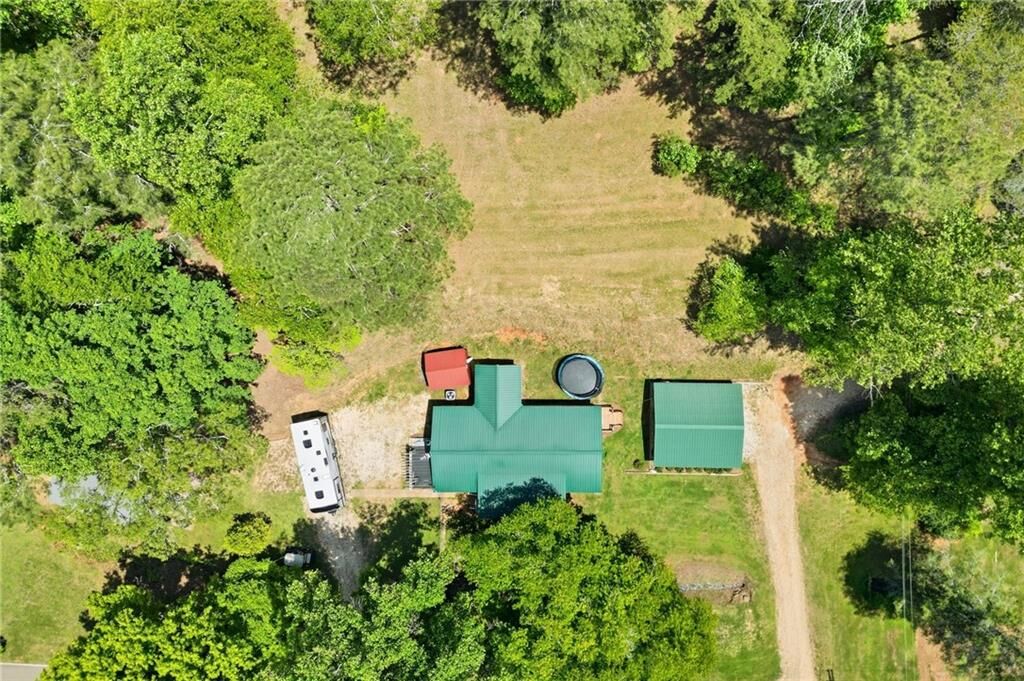 Property Photo: 1709 Harrington Road GA 30107