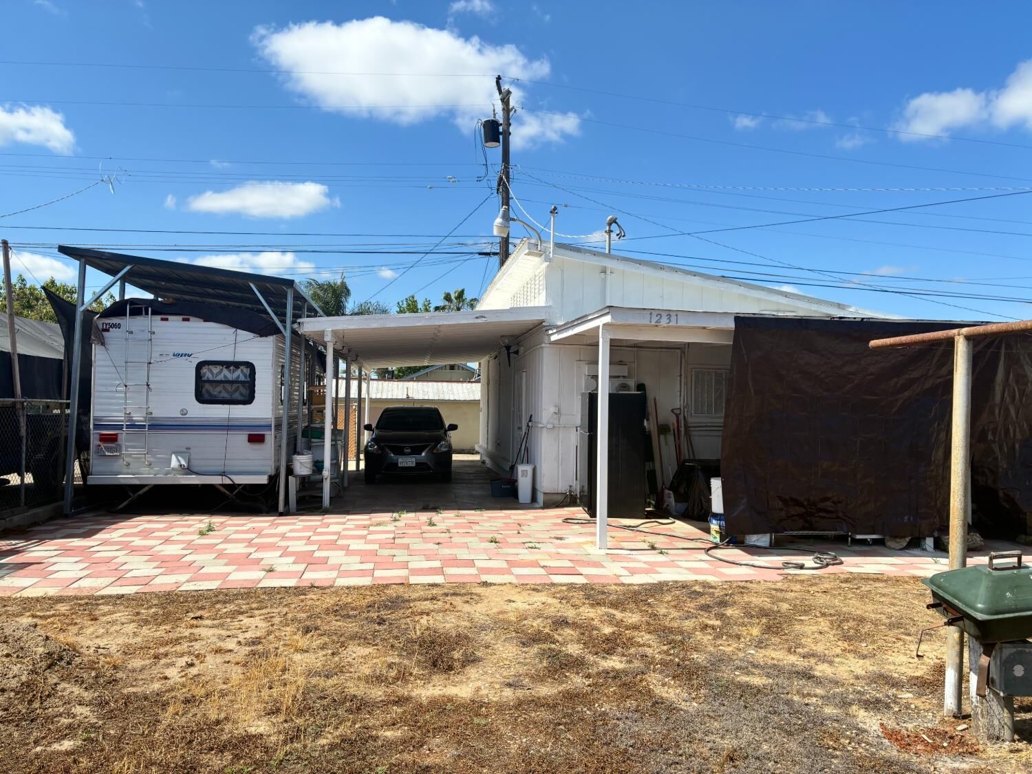 Property Photo:  1231 C Street  CA 93654 
