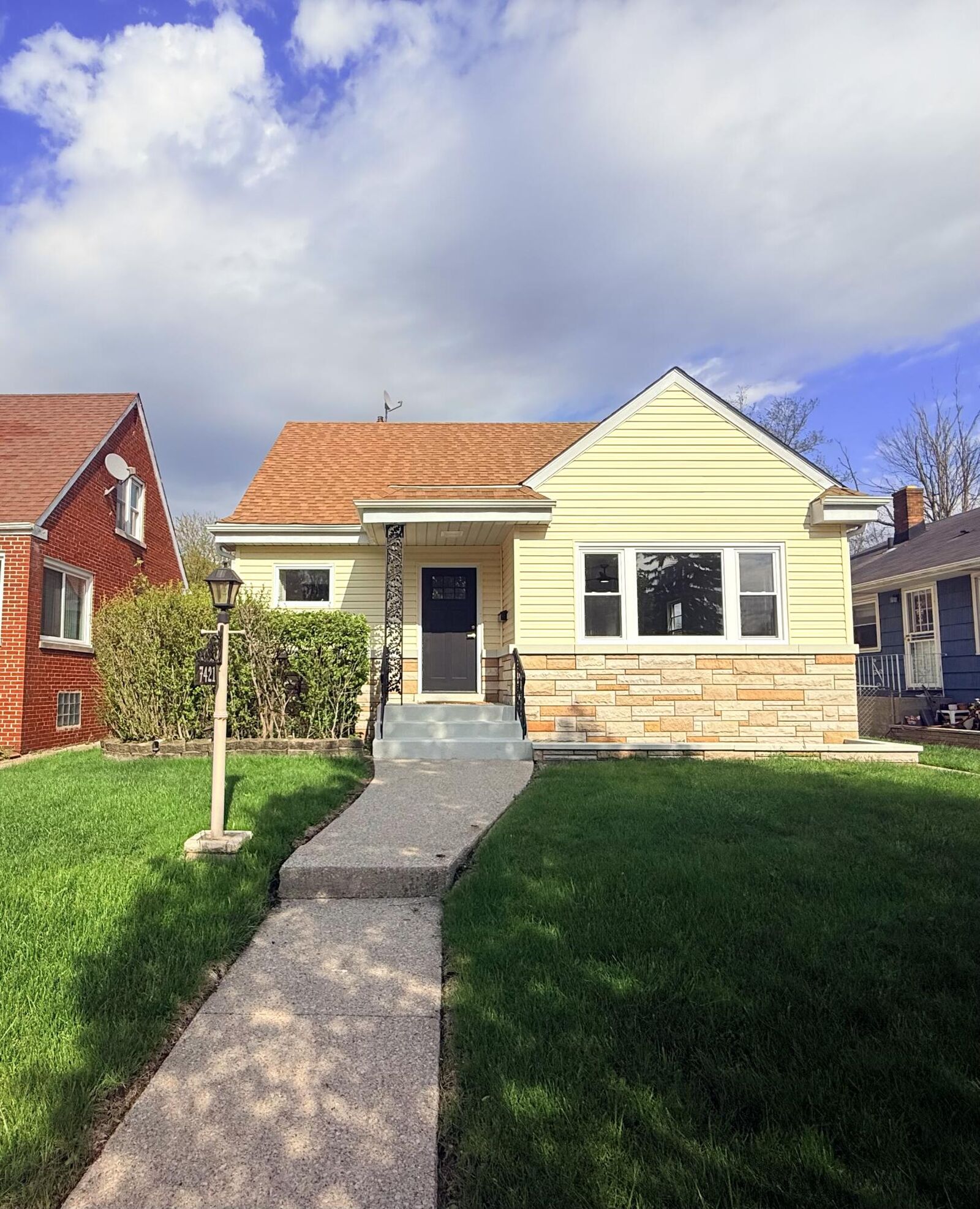 Property Photo: 7421 Monroe Avenue IN 46324