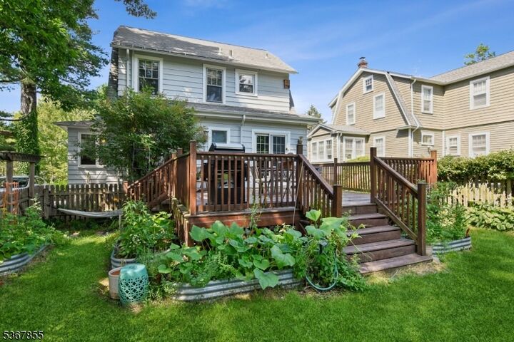 Property Photo:  6 Midland Blvd  NJ 07040 