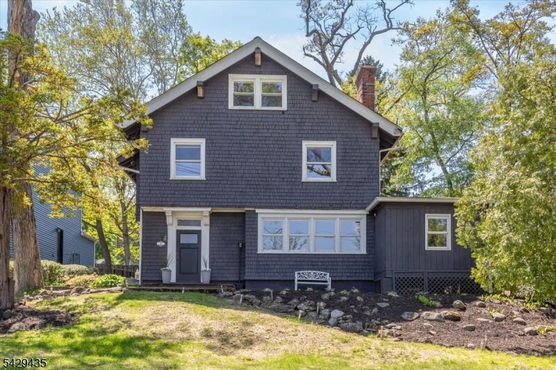 Property Photo: 3 Oak Ridge Ave NJ 07901