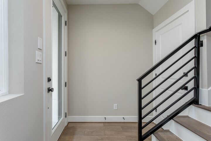 Property Photo:  1439 W 25th Street B  TX 77008 