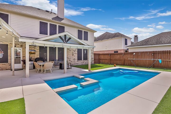 Property Photo: 7111 Timber Post Lane TX 77346