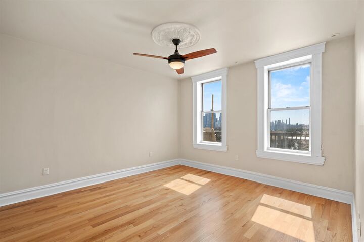 Property Photo:  630 Palisade Ave 2  NJ 07307 