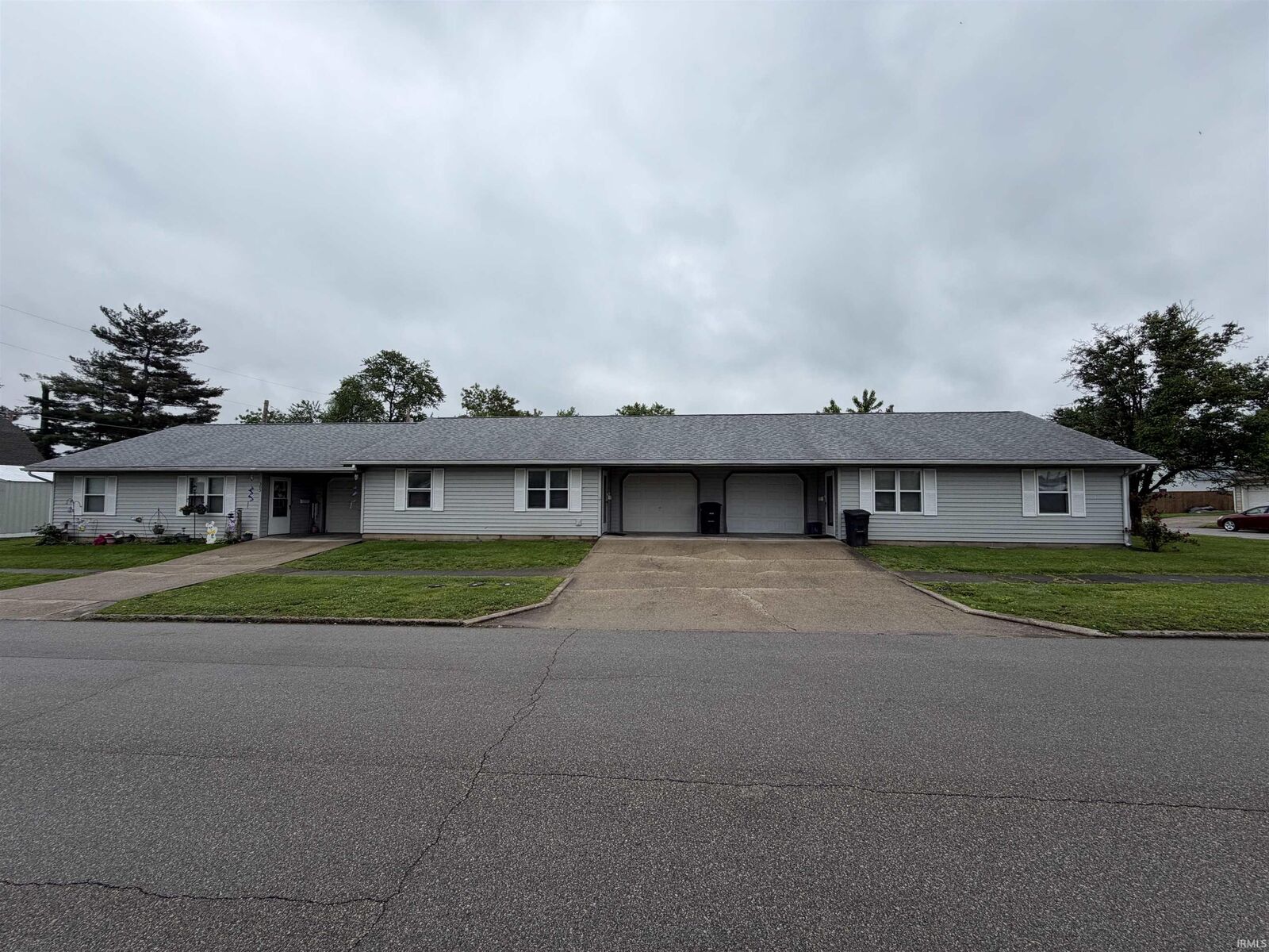 Property Photo:  301, 303, 305 SE A Street  IN 47441 