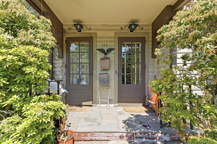 Property Photo:  172 Main Street  NY 10516 