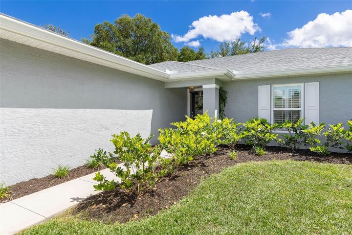 Property Photo:  25 Ulster Court  FL 32164 