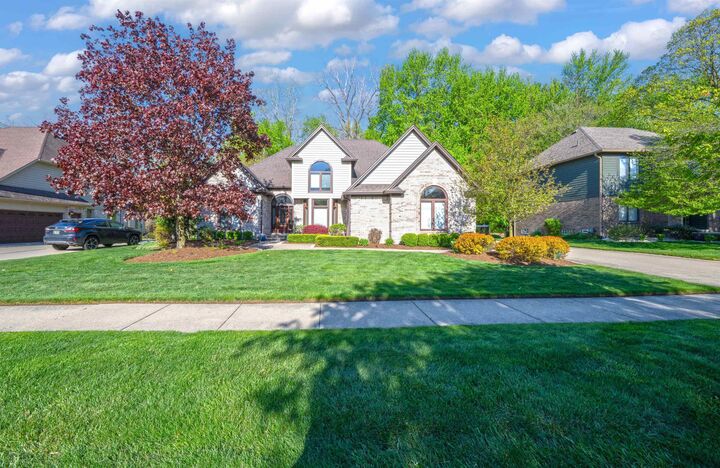 Property Photo:  43697 Vintners Place Drive  MI 48314-1336 