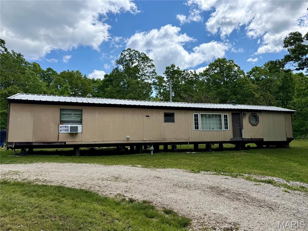 Property Photo:  27066 Hillsdale Lane  MO 65536 