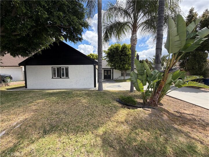 Property Photo:  5221 Dresden Place  CA 92505 