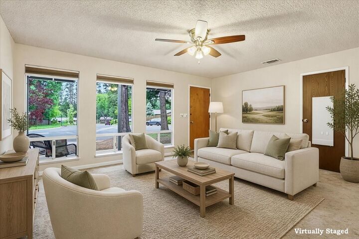 Property Photo:  119 King Court  CA 95945 
