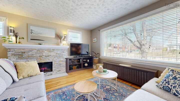 Property Photo:  91 York St  NS B4V 1R1 