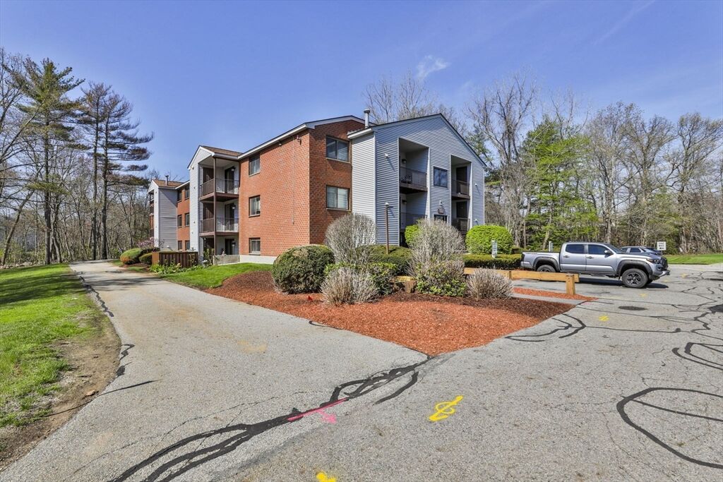 Property Photo:  189 Littleton Road 62  MA 01824 
