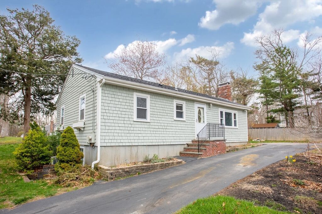Property Photo:  29 Arboretum Rd  MA 02360 