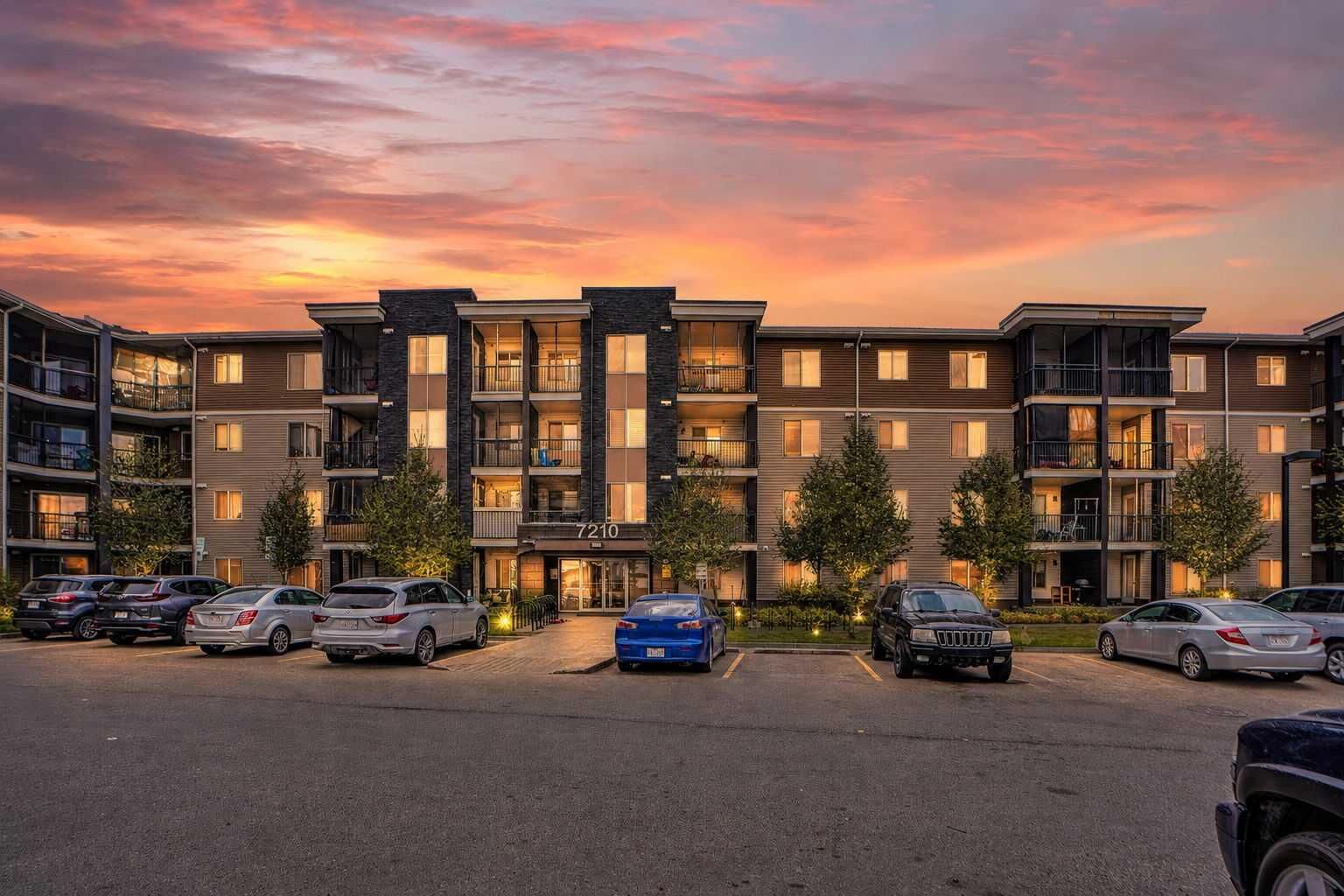 Property Photo: 7210 80 Avenue NE 414 AB T3J 0N7