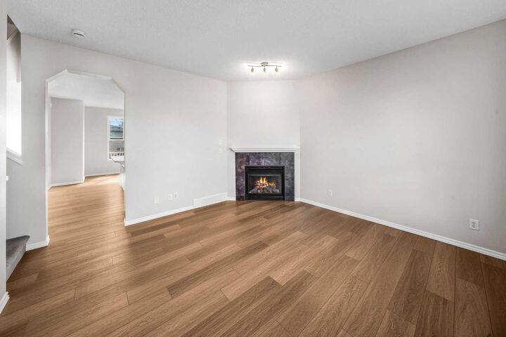 Property Photo:  99 Covemeadow Close NE  AB T3K 6G9 