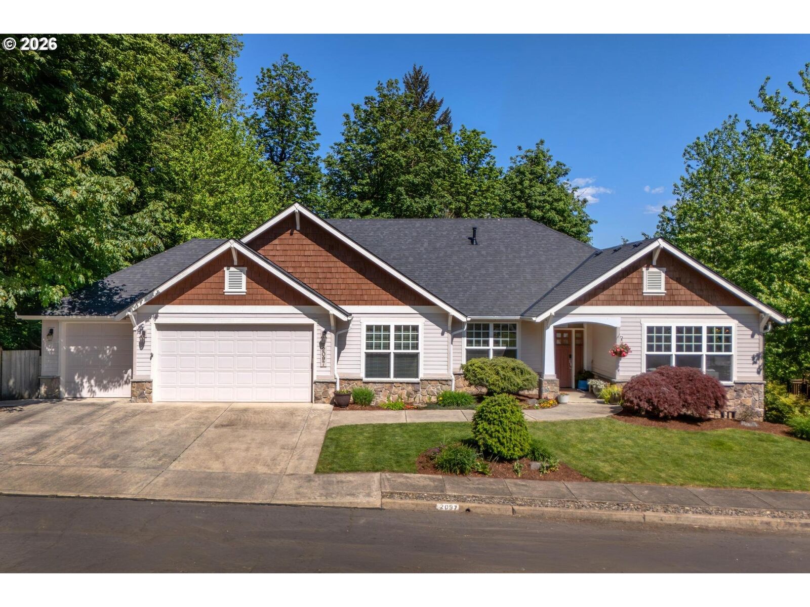 Property Photo:  2097 SW Nancy Dr  OR 97080 