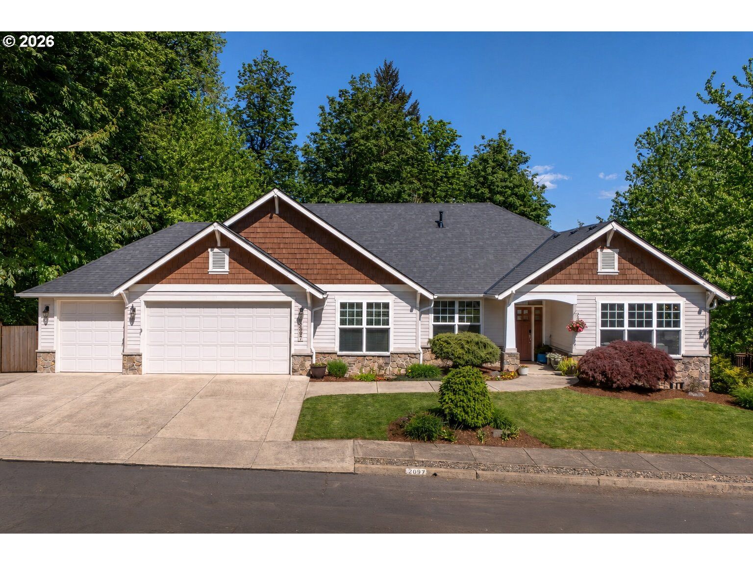 Property Photo:  2097 SW Nancy Dr  OR 97080 
