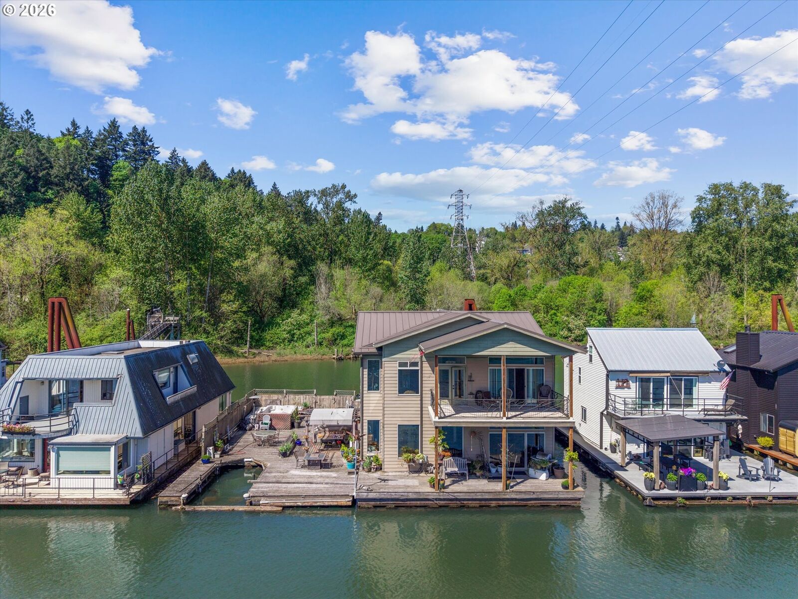 Property Photo:  7720 S Macadam Ave 12  OR 97219 