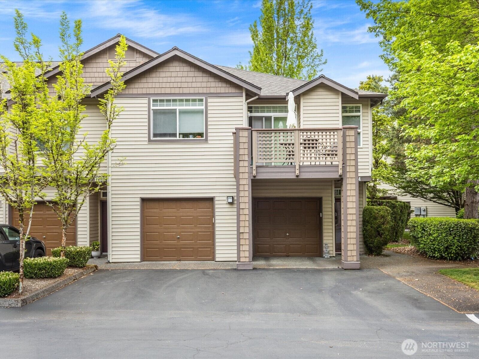 Property Photo:  17736  134th Lane SE G-2  WA 98058 