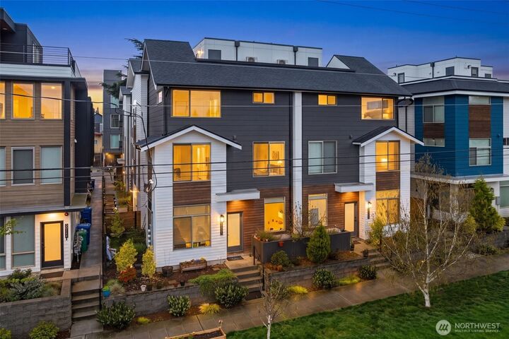 Property Photo: 8015 Mary Avenue NW D WA 98117
