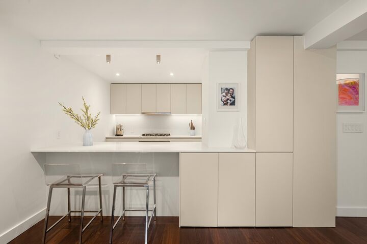 Property Photo:  515 E 85th Street 7A  NY 10028 
