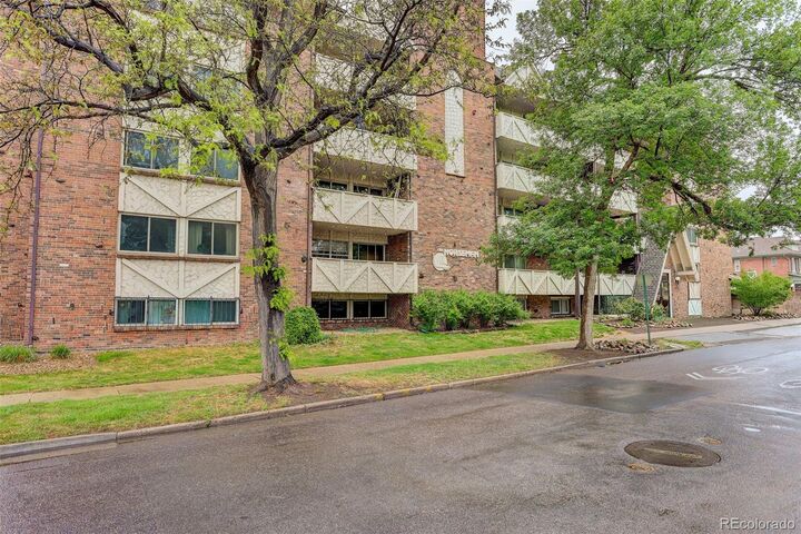 Property Photo:  1366 Garfield Street 206  CO 80206 