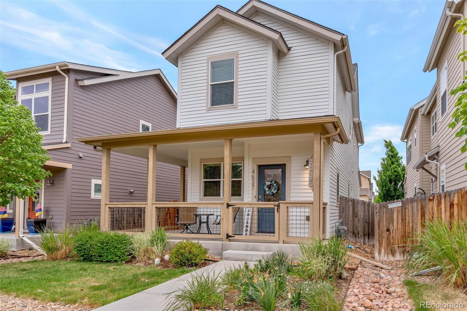 Property Photo:  