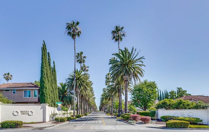 Property Photo:  43382 Livermore Common  CA 94539 