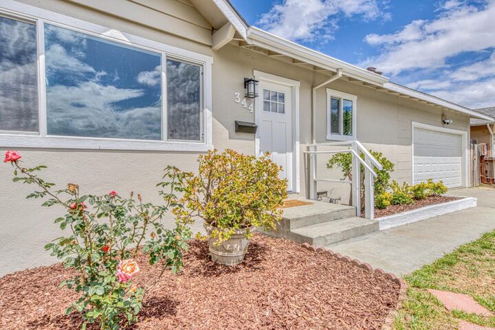 Property Photo:  344 Pueblo Drive  CA 93906 