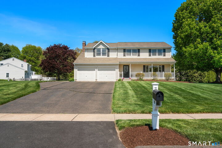 Property Photo:  