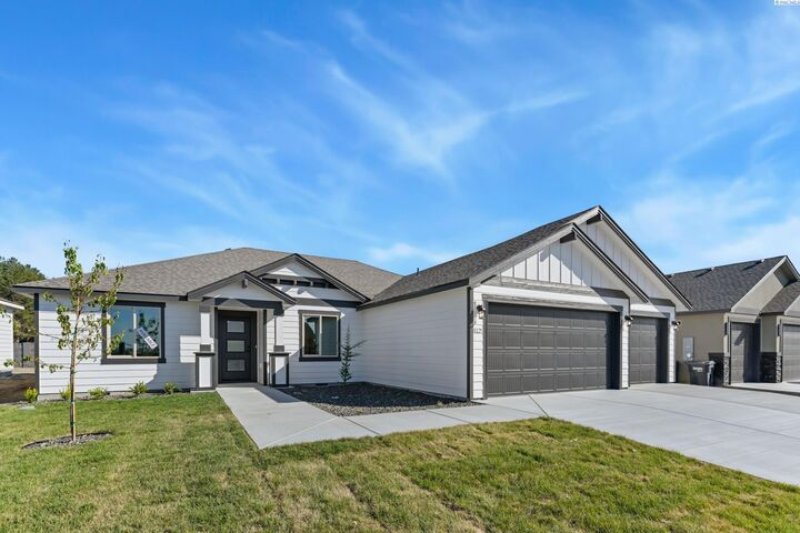 Property Photo:  4129 Road 104  WA 99301 