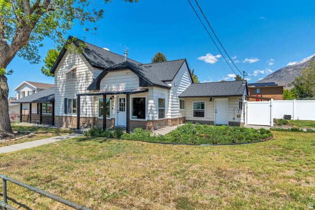 Property Photo:  595 E 200 S  UT 84062 