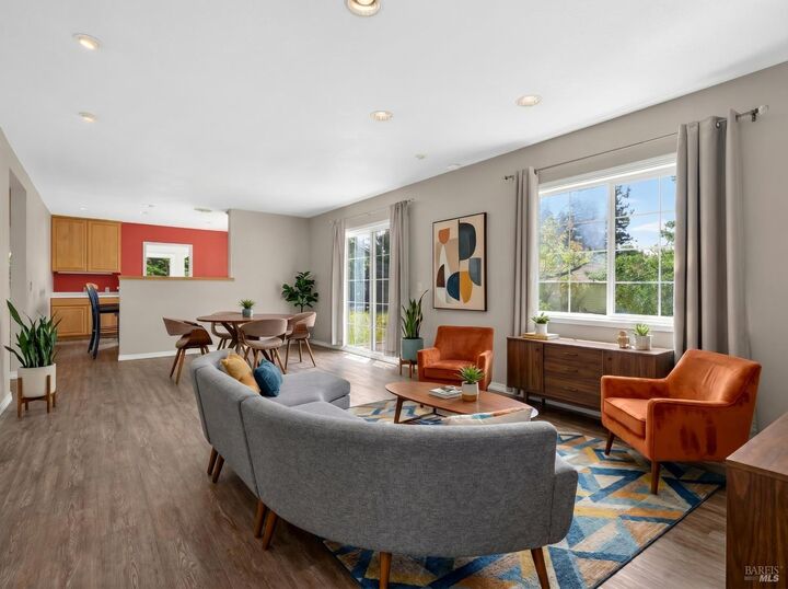 Property Photo:  440 Goodman Avenue  CA 95407 