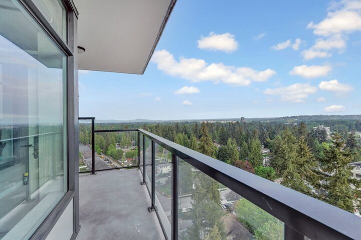 Property Photo: 3080 Lincoln Avenue 2105 BC V3B 0L9