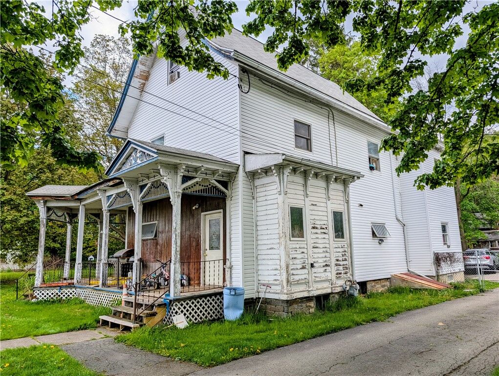 Property Photo:  286 Main Street  NY 14894 