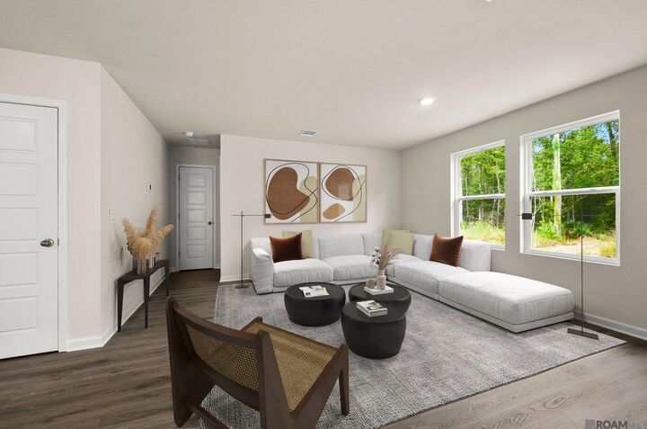 Property Photo: 5362 Gallantry Court LA 70811