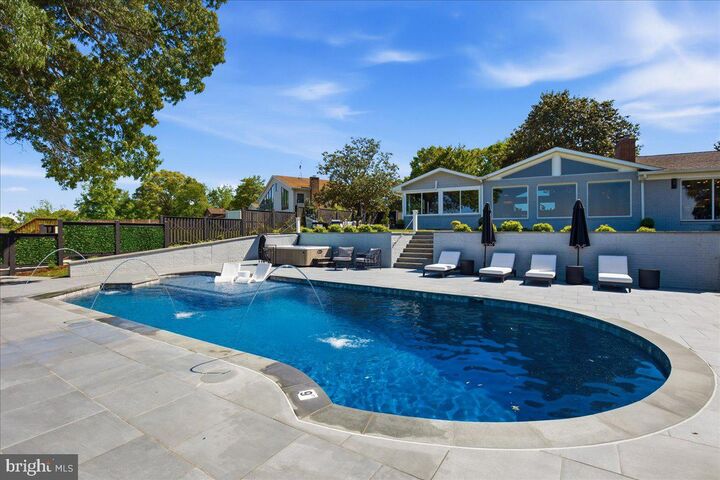 Property Photo:  23396 Esperanza Circle  MD 20653 