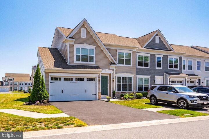Property Photo:  19208 Sandstone Lane  DE 19966 