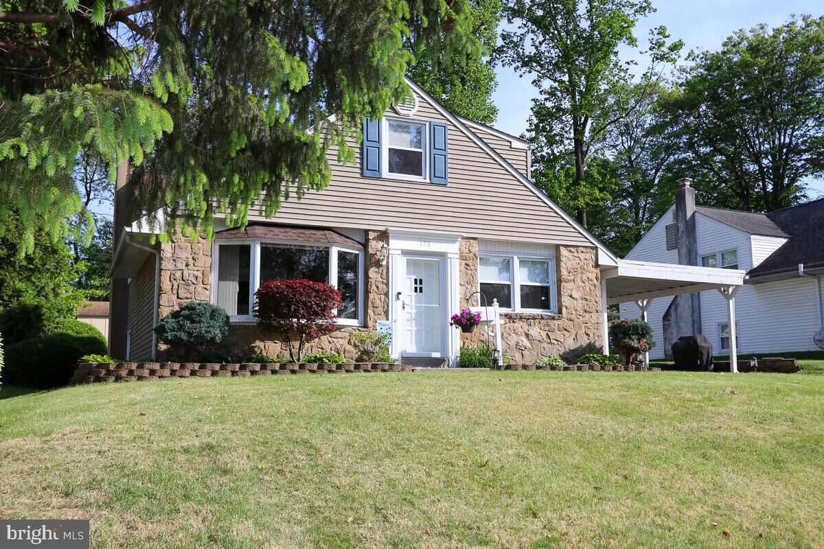 Property Photo:  178 Sleighride Road  PA 19090 