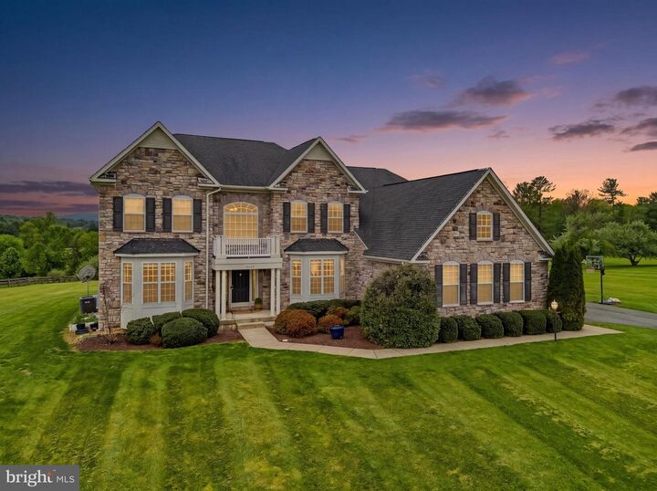 Property Photo:  15117 Grace Place  VA 20197 
