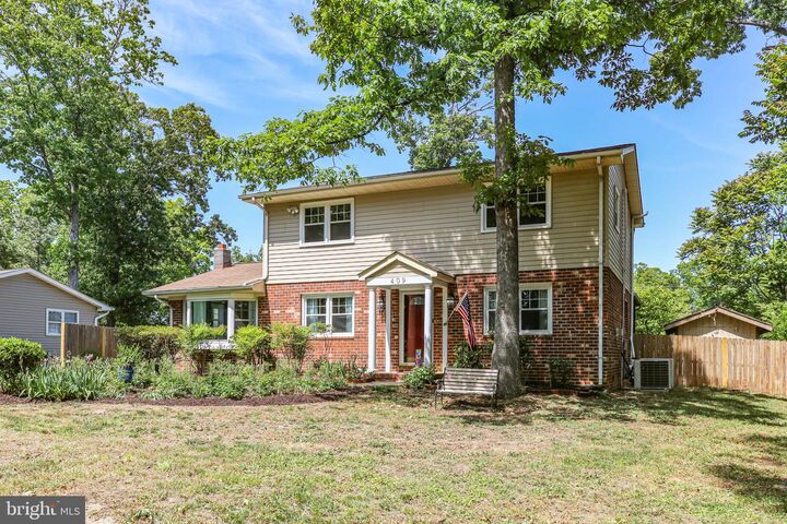 Property Photo:  409 Morningside Drive  VA 22401 