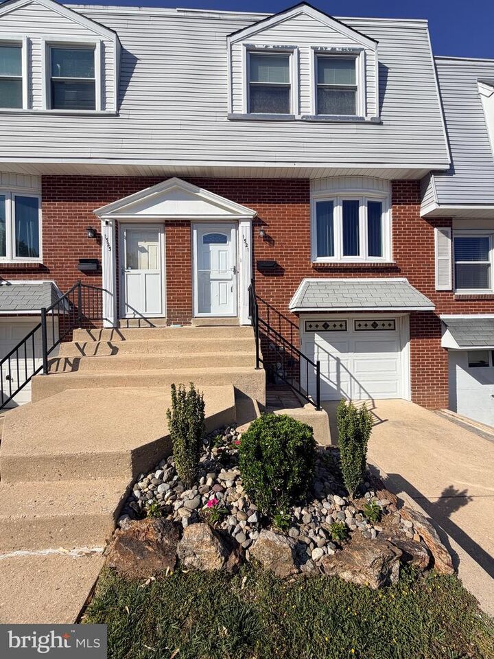 Property Photo: 1521 Bonwood Road DE 19805